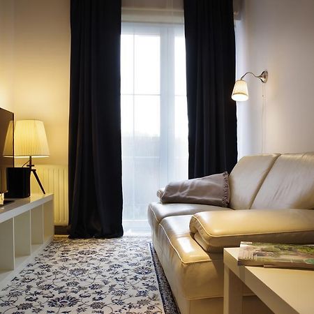 Apartament White Śrem Buitenkant foto