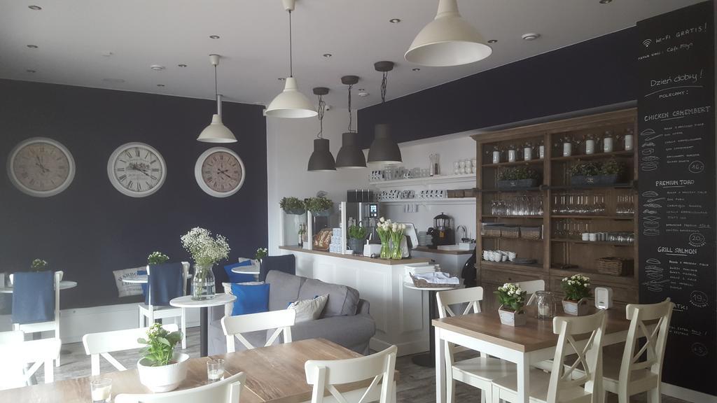 Apartament White Śrem Buitenkant foto