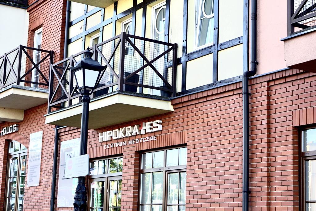 Apartament White Śrem Buitenkant foto